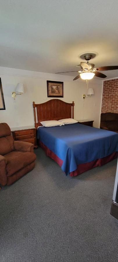 نورث بلات Husker Inn المظهر الخارجي الصورة